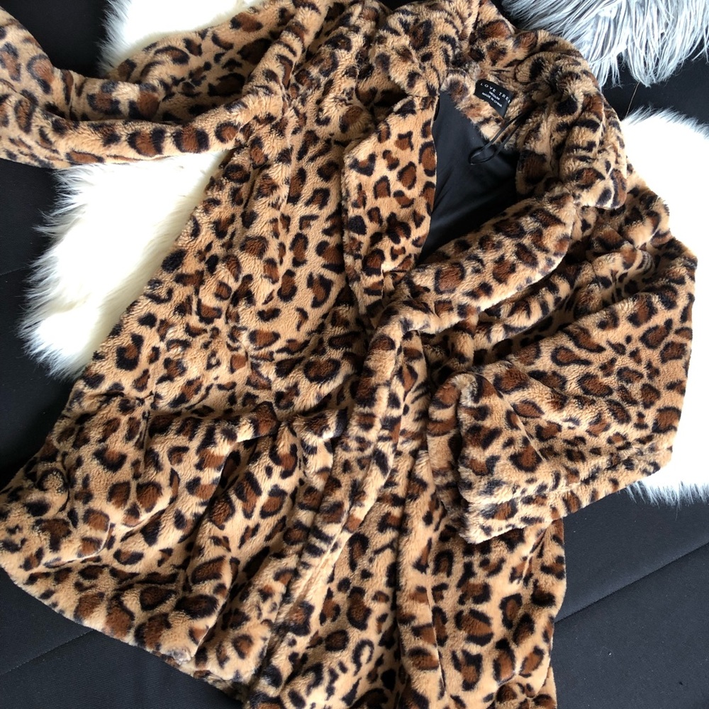 Leopard faux fur coat winter